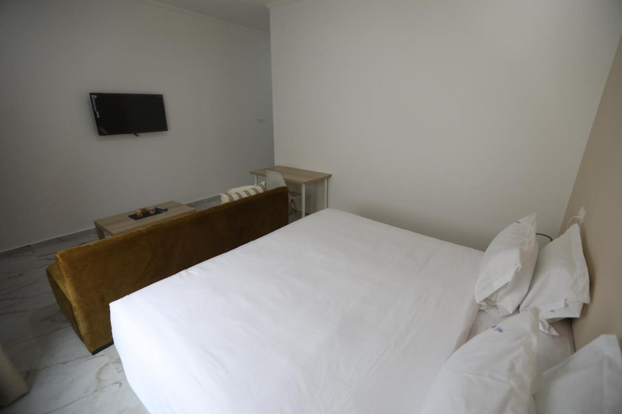 Mji Group Hotel ตันตัน ภายนอก รูปภาพ