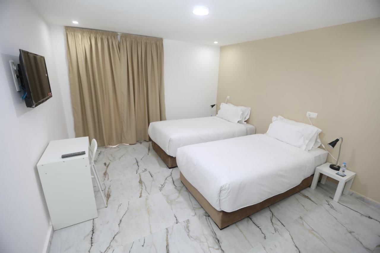 Mji Group Hotel ตันตัน ภายนอก รูปภาพ