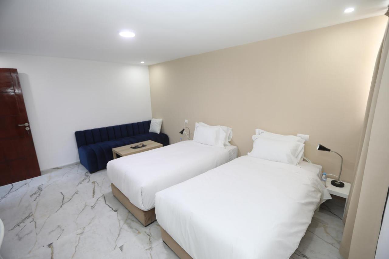 Mji Group Hotel ตันตัน ภายนอก รูปภาพ