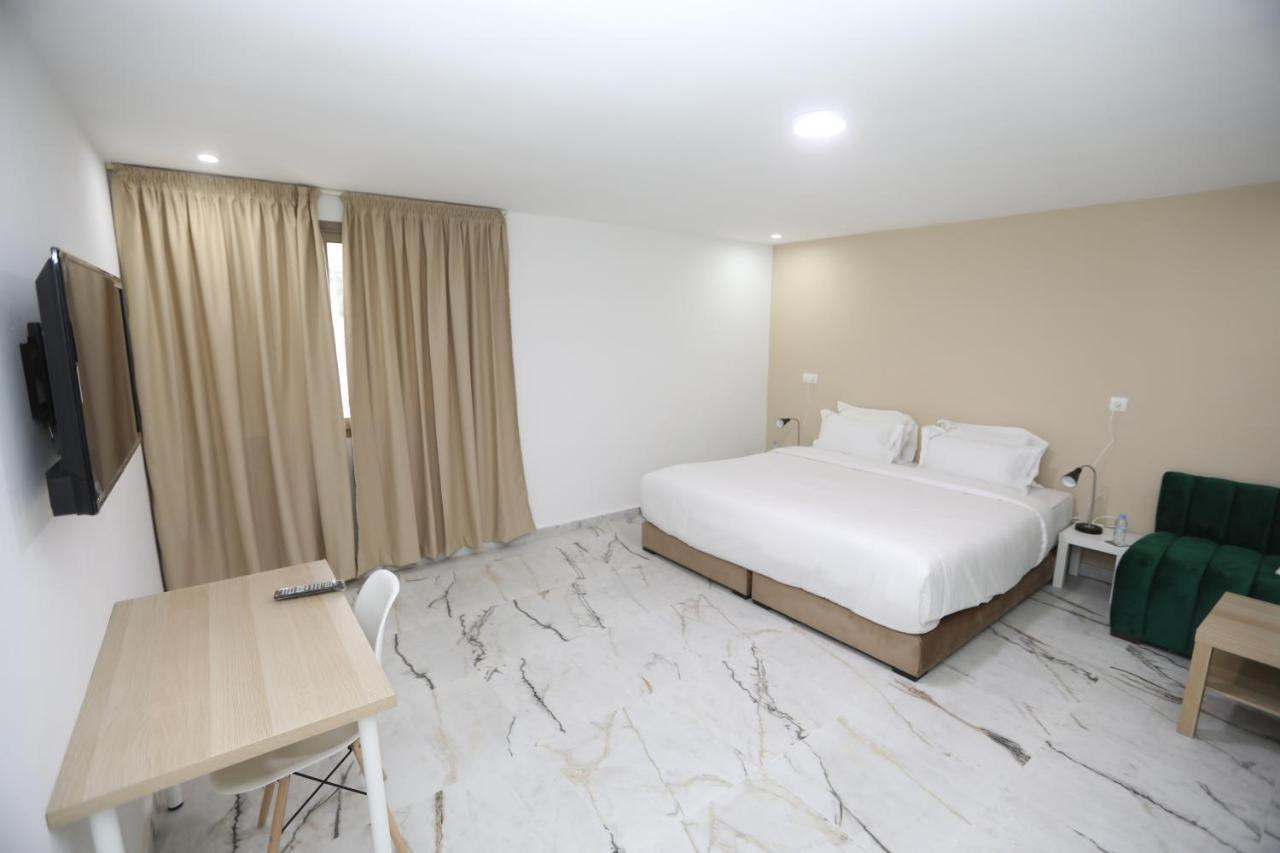 Mji Group Hotel ตันตัน ภายนอก รูปภาพ